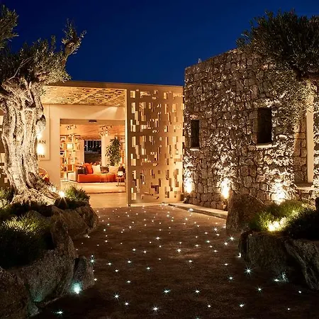 Myconian Naia 5* Mykonos Town