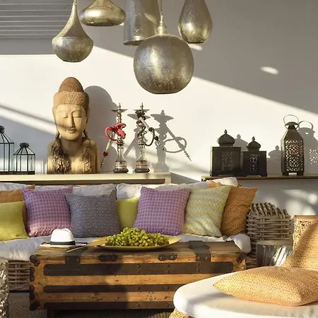 מלון Myconian Naia 5*