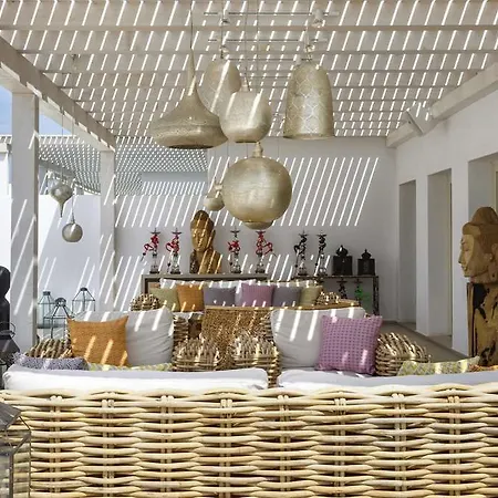 Myconian Naia מלון 5*